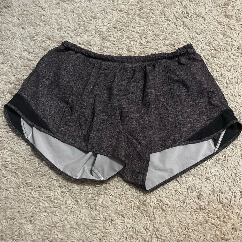 lululemon hotty hot 4" shorts size 10 grey